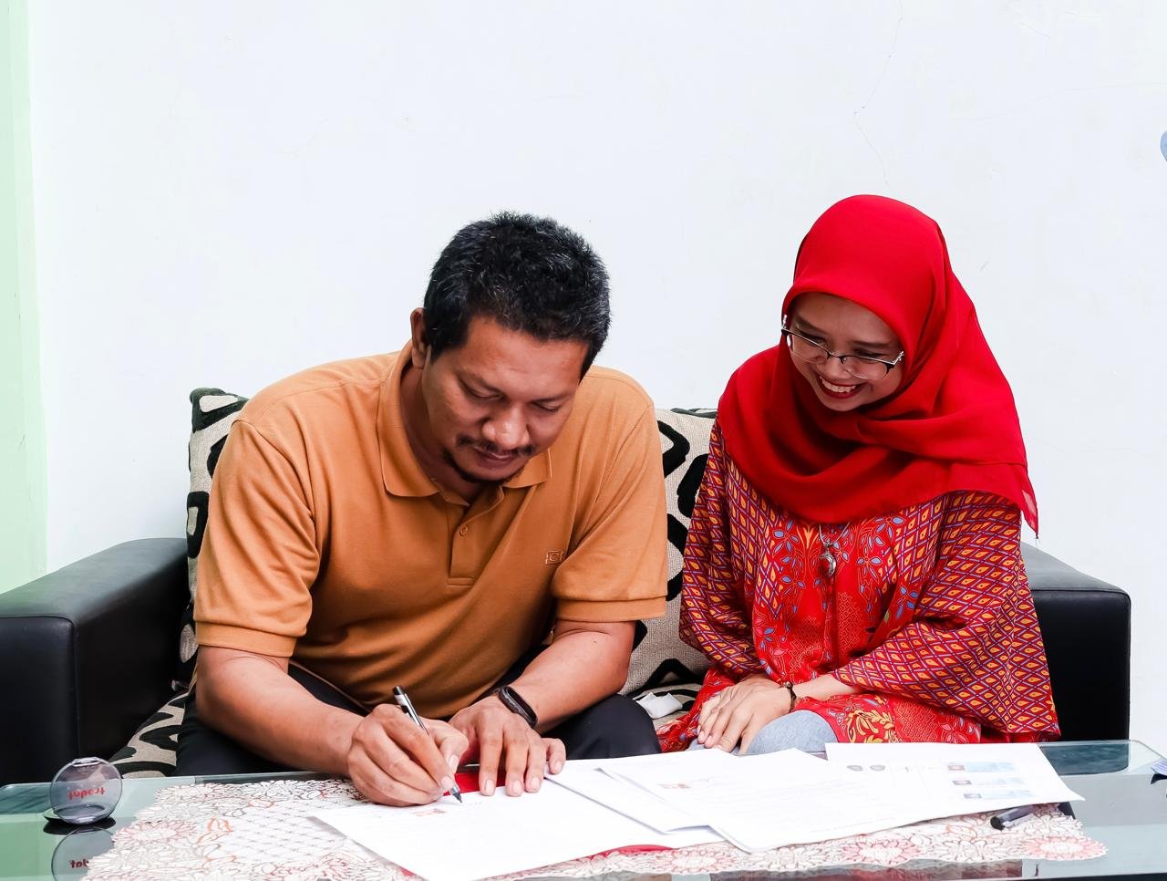 PT Literasi Gala Publikasi dan CV Safeerana MoU Pengembangan Literasi dan Publikasi Akademik